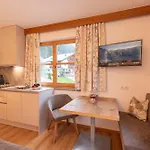 Valbella * Ischgl