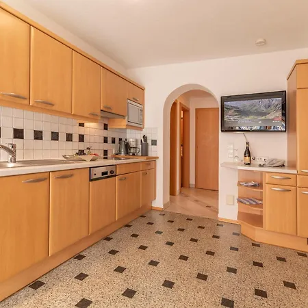 公寓 维尔贝拉酒店 *